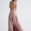 Photo Basic dress is made of Armani silk