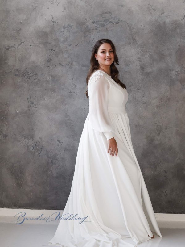 Photo Plus size wedding dress Alba