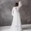 Photo Plus size wedding dress Scarlet