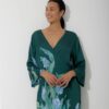 Photo Emerald Green Satin Wrap Robe: Luxury and Comfort