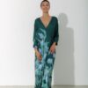 Photo Emerald Green Satin Wrap Robe: Luxury and Comfort