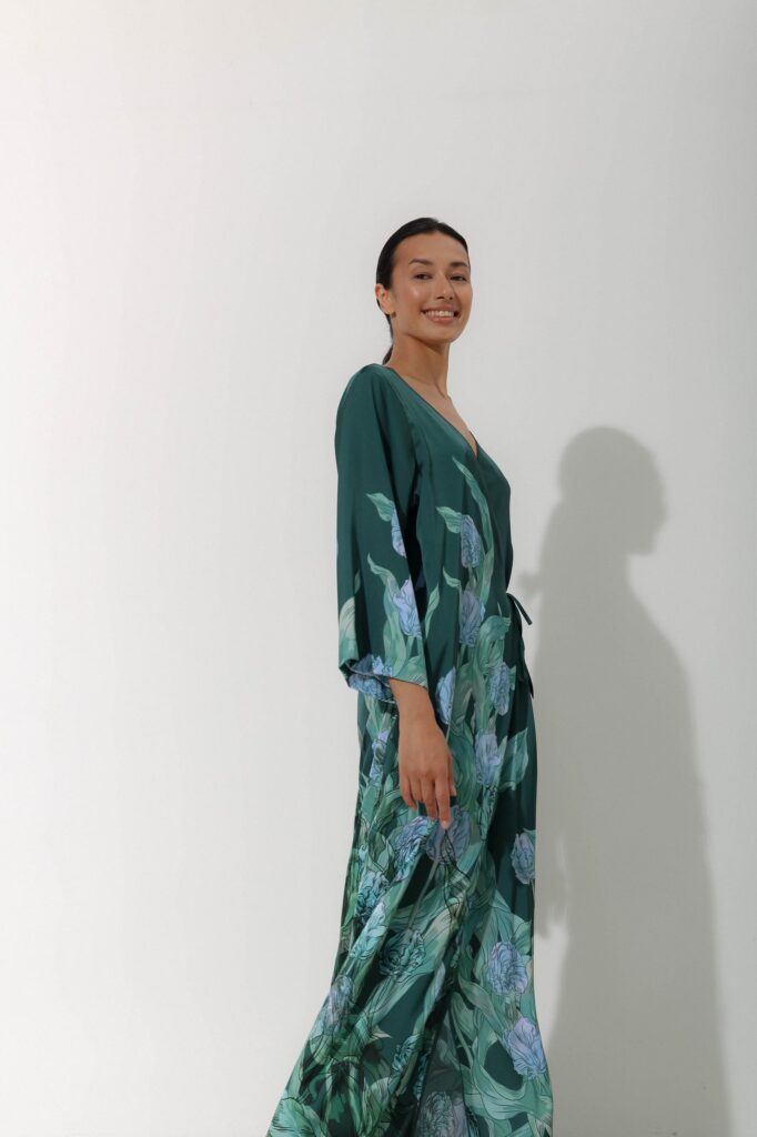 Emerald Green Satin Wrap Robe: Luxury and Comfort | Sokayri