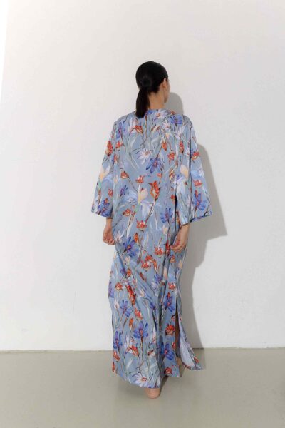 Photo Exquisite Satin Kaftan Dress with Floral Print