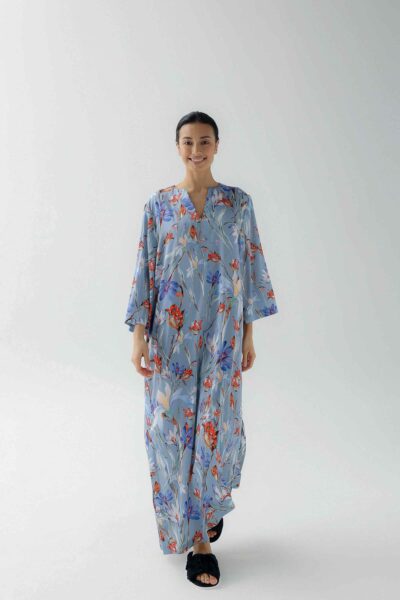Photo Exquisite Satin Kaftan Dress with Floral Print