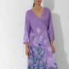 Photo Luxurious Lilac Satin Wrap Robe