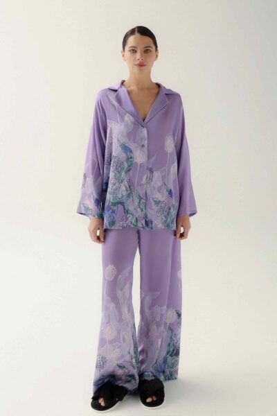 Photo Lilac Silk Pajama Set with Floral Print