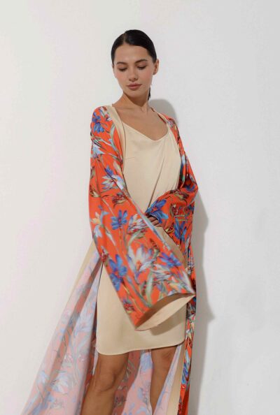 Photo Luxurious Beige Silk Short Shirt