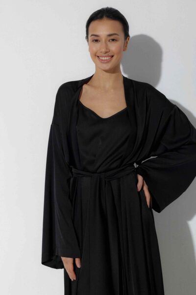 Photo Luxurious Black Silk Kimono Robe