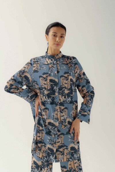 Photo Sophisticated Dark Gray Silk Pajama Set